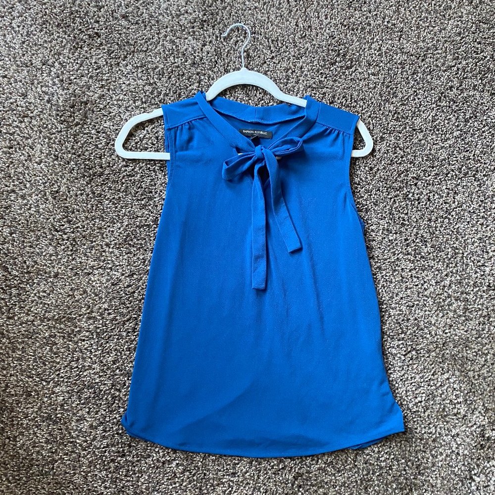 Banana Republic Bow Tie Blouse